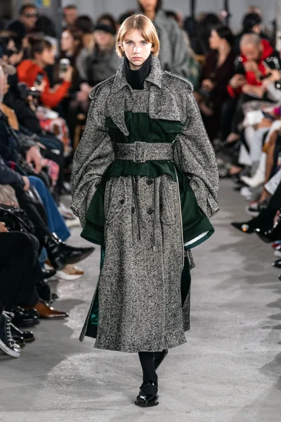 Look 1